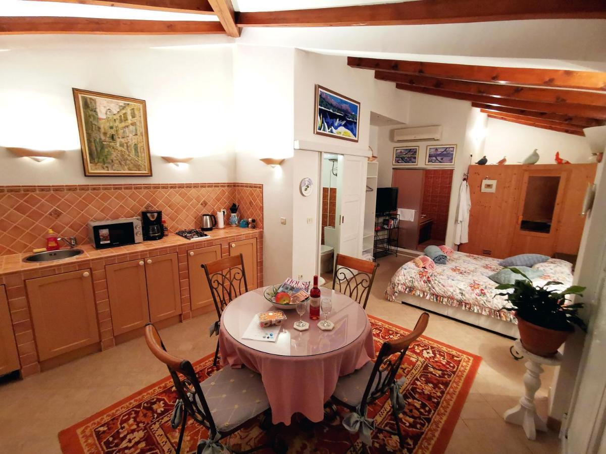 Sylvia Studio